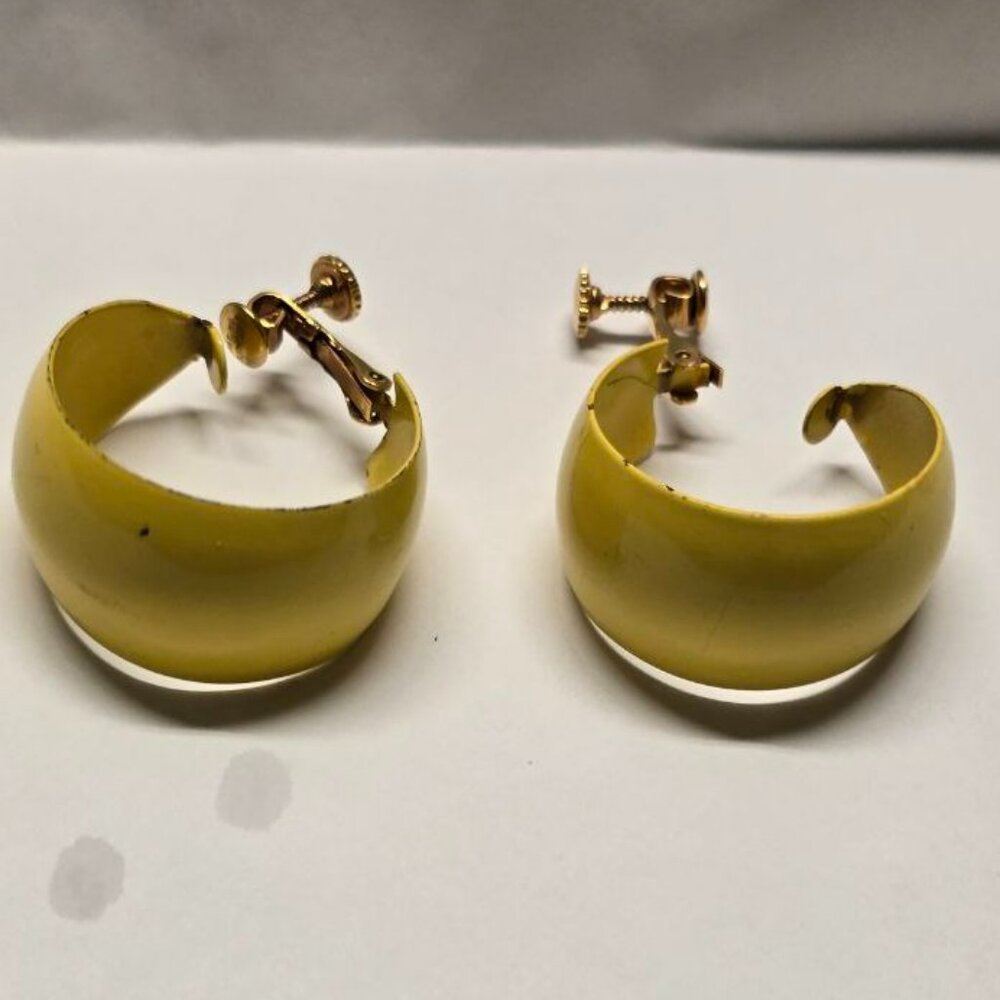 Vintage Clip Earrings Enamel [86]